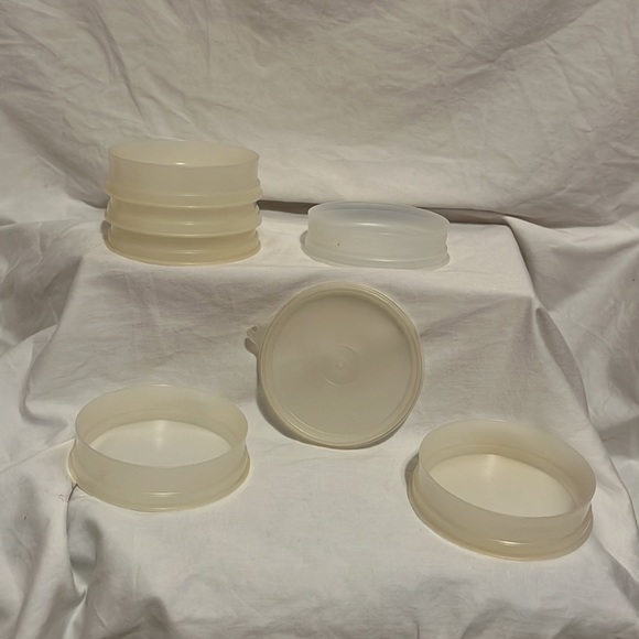 Tupperware stackable - Picture 5 of 5